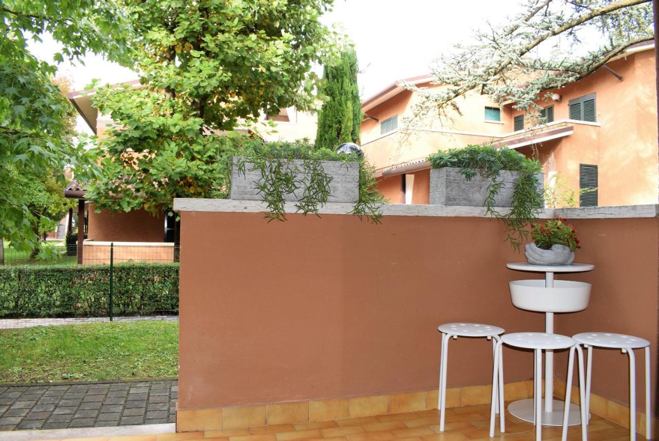 Azur Apartment Sirmione Exterior foto